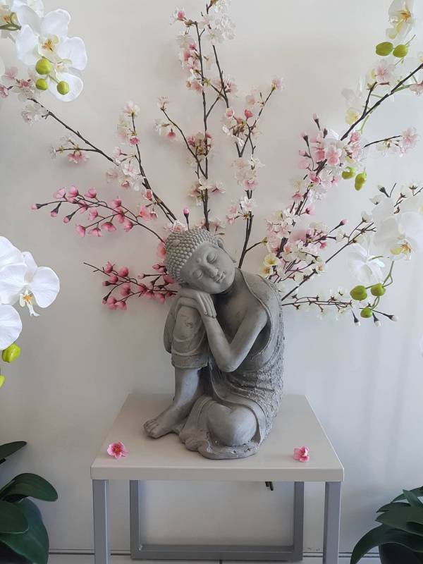 Statut de Bouddha assis en ciment H36cm.